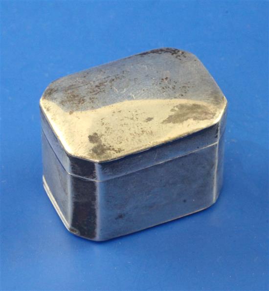 A George III silver nutmeg grater by Samuel Pemberton, 1.25in.